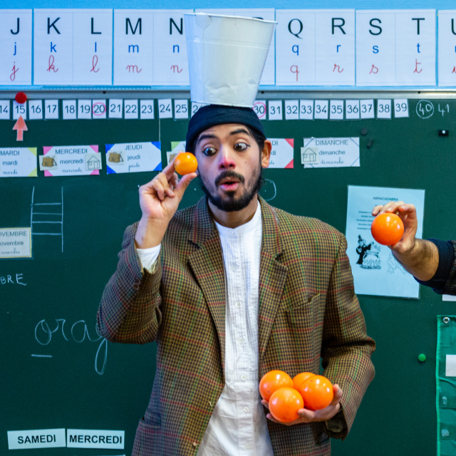 Cie La Susceptible / Alejandro Escobedo &amp; Salvo Cappello à l'école maternelle Belliard (Paris 18e) en 2019.
